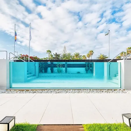 Fahana - Gay Men Only (adults Only) Hotel 5*
