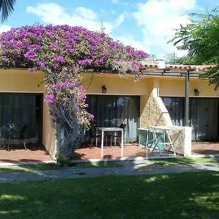 Hotel Fahana - Gay Men Only (adults Only)