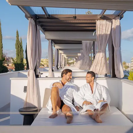 Fahana - Gay Men Only (adults Only) Otel