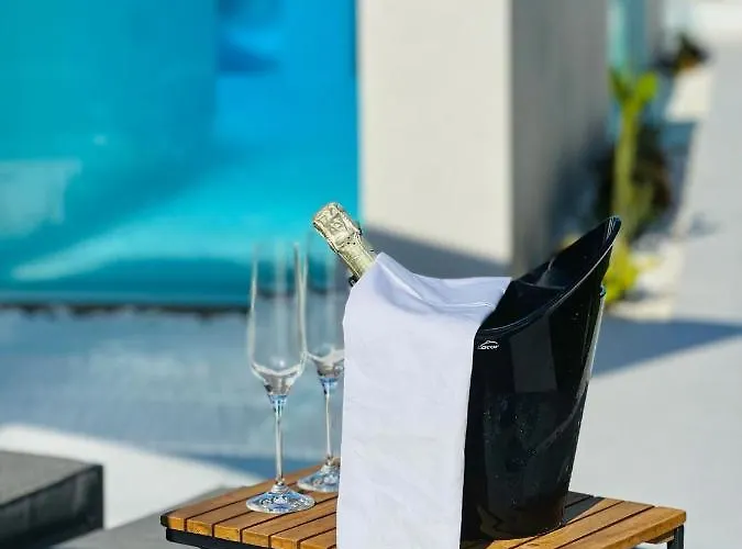 Fahana Men Only (adults Only) ホテル 5*