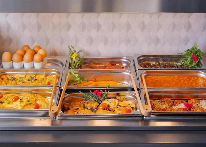 Fahana Men Only (adults Only) ホテル 5*