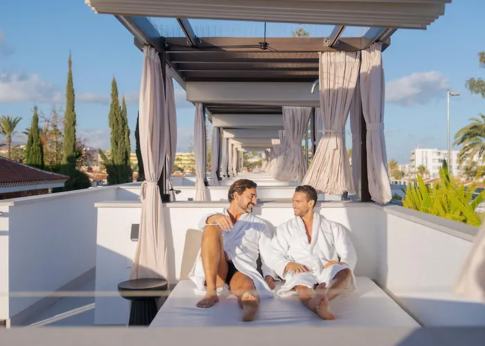 Fahana Men Only (adults Only) ホテル