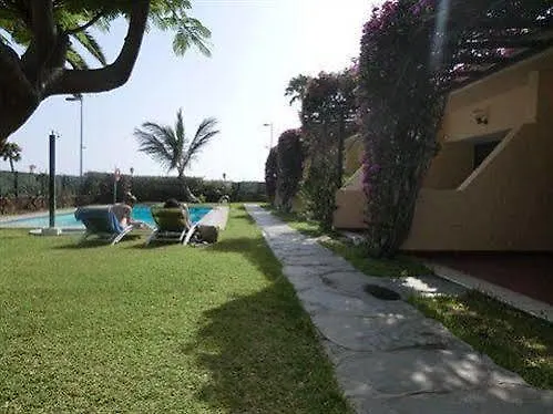 Fahana Men Only (adults Only) ホテル