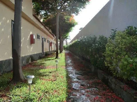 Fahana Men Only (adults Only) ホテル