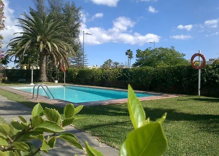 Fahana Men Only (adults Only) ホテル